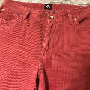 SOLD. Res corduroy jeans